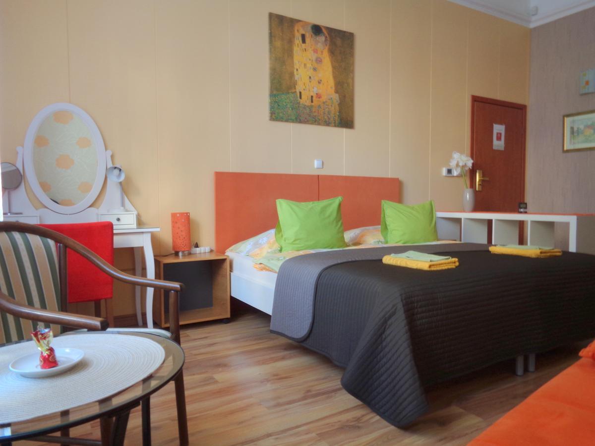 Budapest Guestrooms Екстер'єр фото