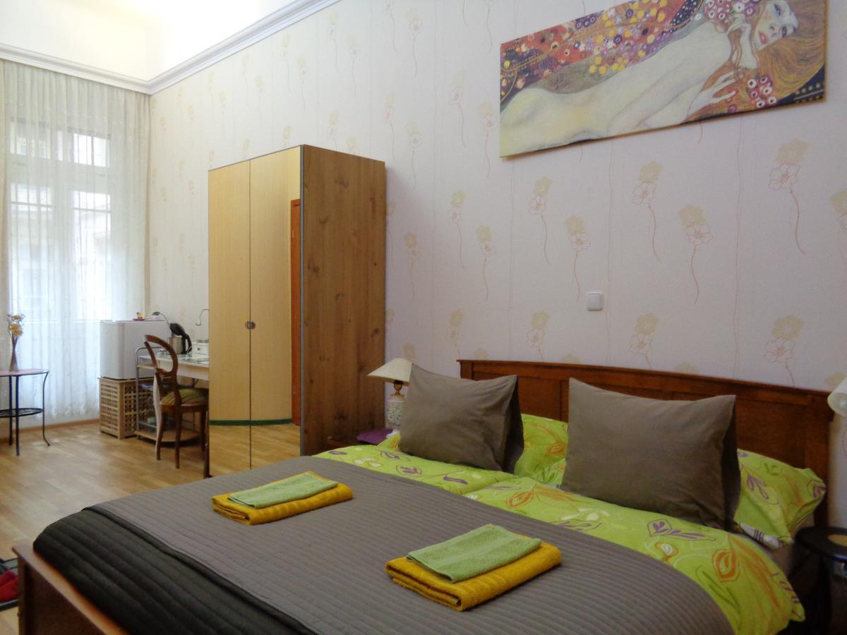 Budapest Guestrooms Екстер'єр фото